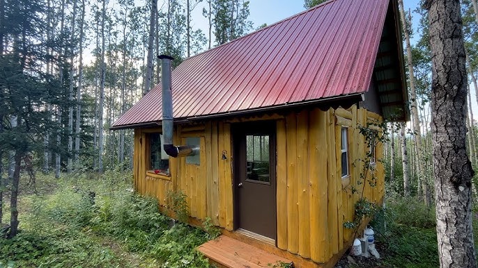 How Can You Successfully Build and Live in an Off-Grid Cabin?